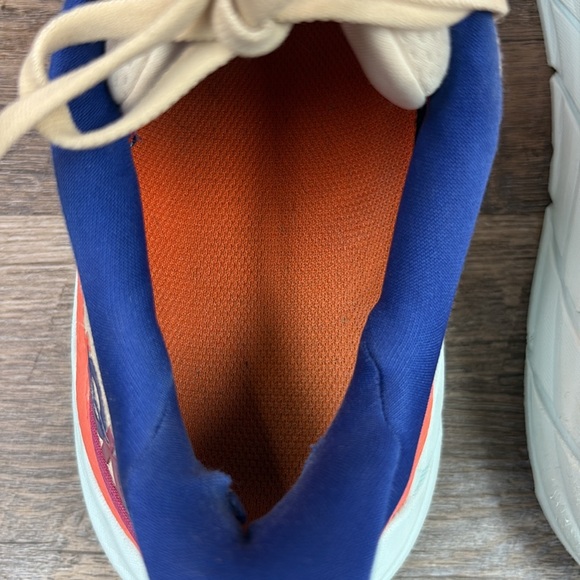 SOLD IN STORE Hoka ARAHI 6 Women’s Running Shoes Size 9.5B - Picture 7 of 10